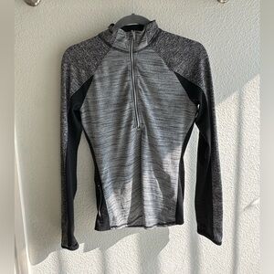 Athleta - Running Wild Half Zip Pullover Grey Black Pocket Womens Small